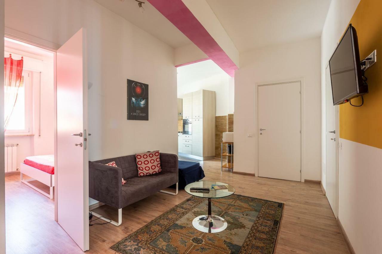 Kubrick By Luce Stellata Apartment Aulla Ngoại thất bức ảnh